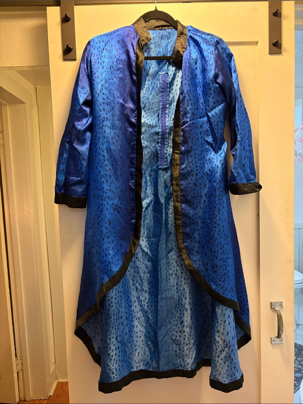 Source Unknown Blue Satin Cape Coat with Black Trim